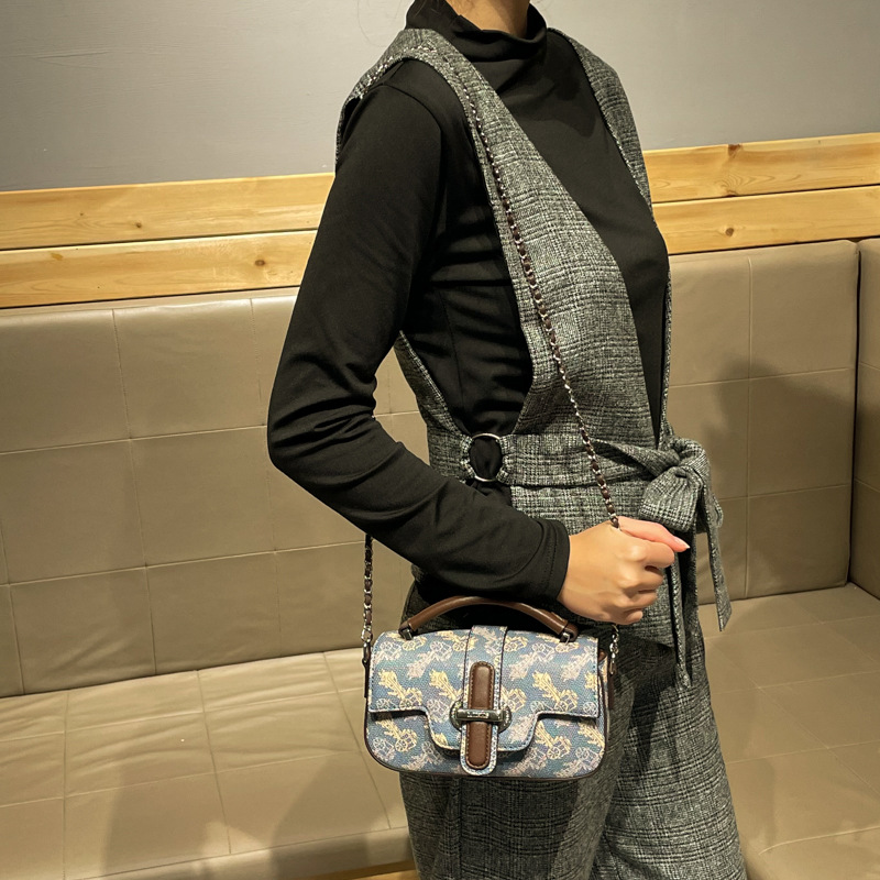 Luxury Hands-Free Designer Dia - огляд і ціна Luxury Lifestyle Design