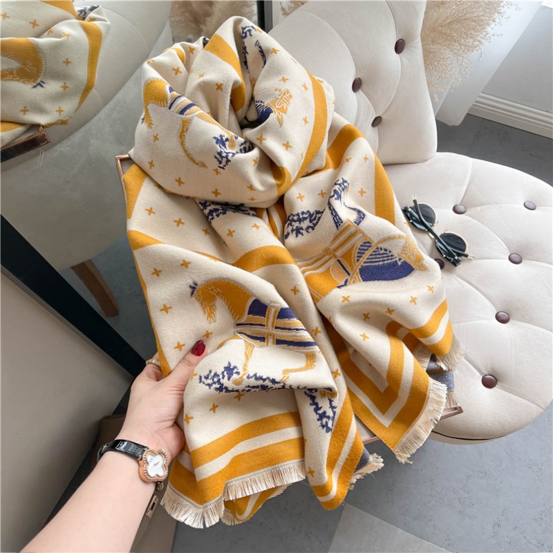 Luxury Horse Print Thick Cashm - огляд і ціна Cashmere Throw Blanket