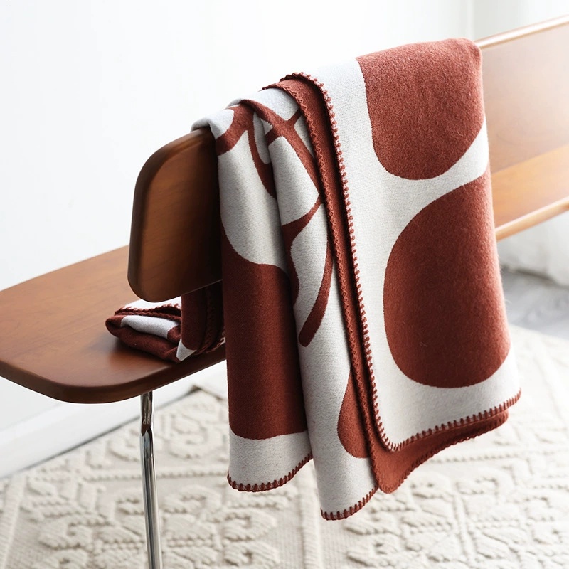 Jacquard Faux Cashmere Blanket - огляд і ціна Cashmere Throw Blanket